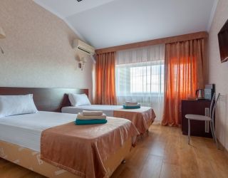 Отель "Грейс Кристалл" / "Grace Crystal"